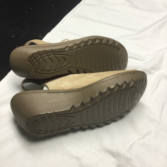 SKETCHERS LACE UP SHOES SIZE 8 MEMORY FOAM TAN SUEDE - Picture 6 of 12